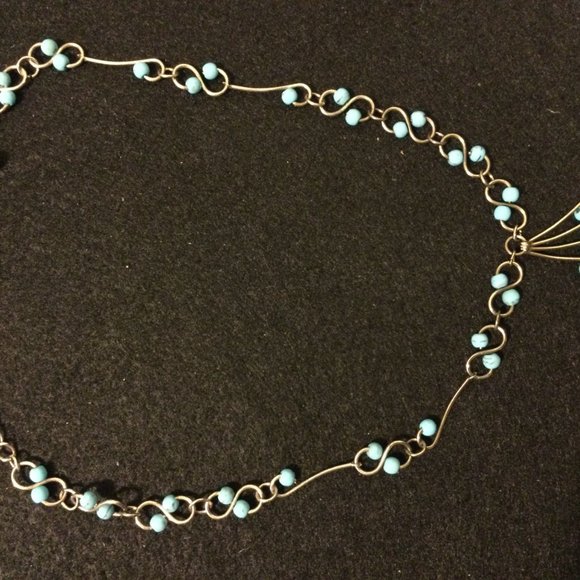 Lot of 3 pre-owned necklaces - Picture 2 of 4